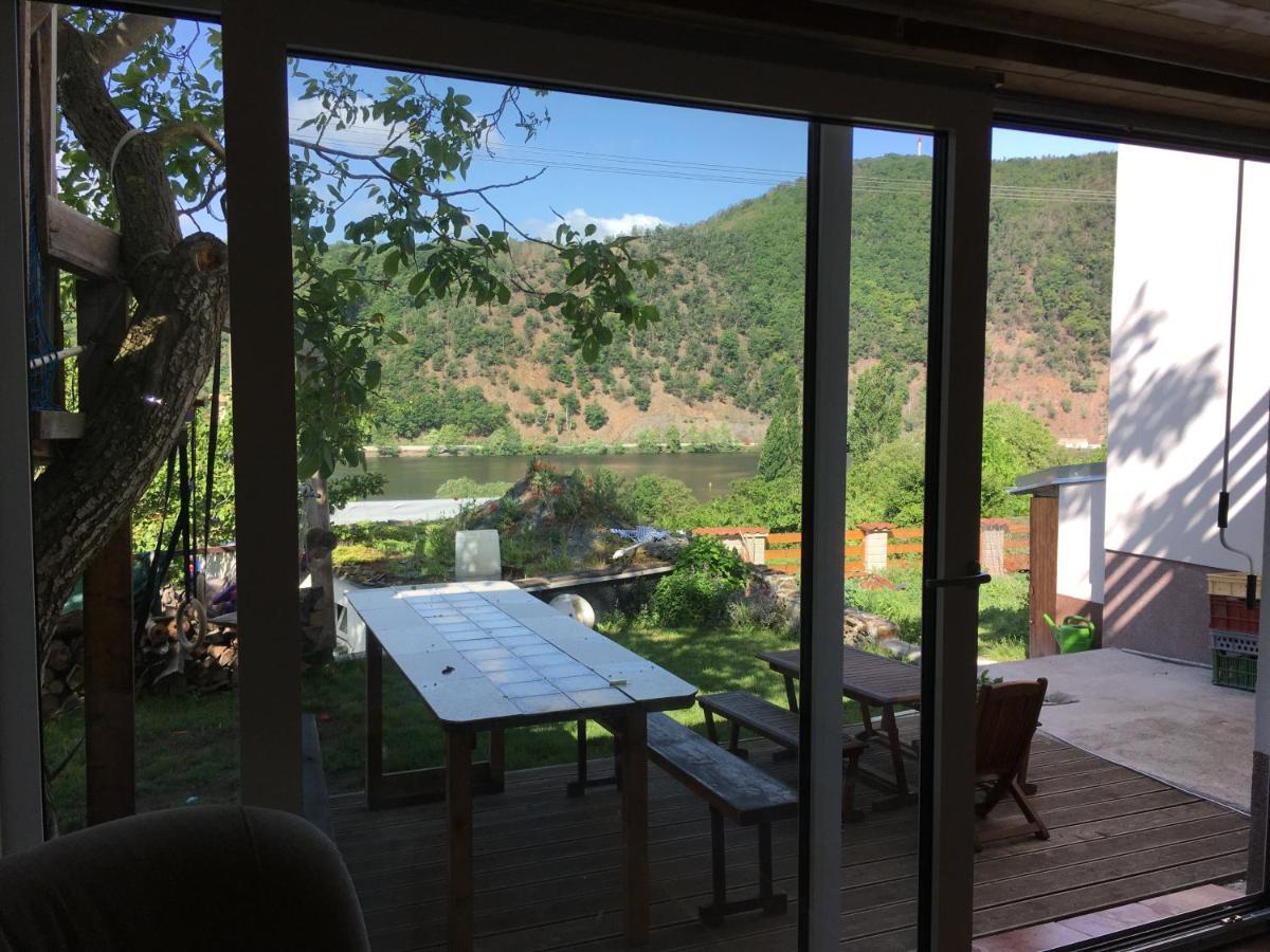 Ferienwohnung Na Vyhlidce Vrané nad Vltavou Exterior foto