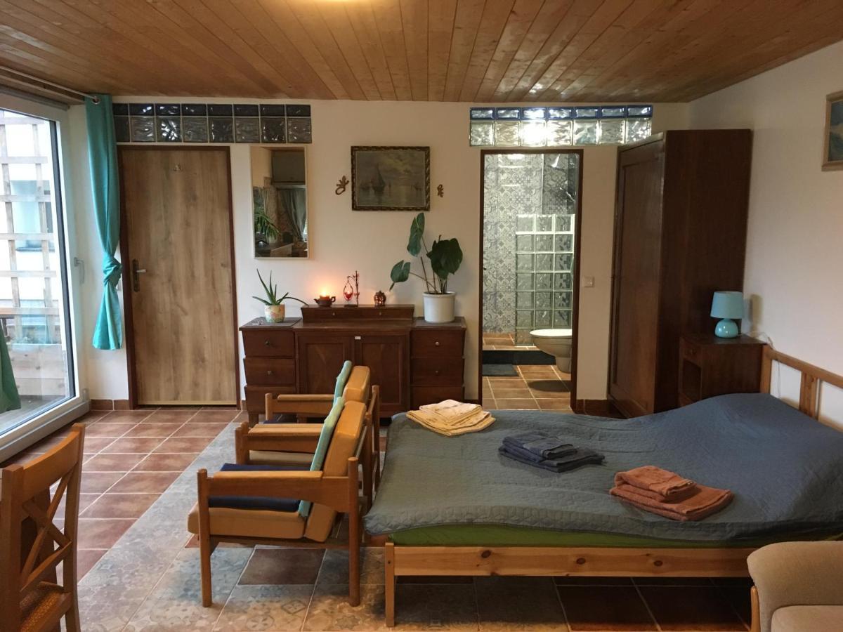 Ferienwohnung Na Vyhlidce Vrané nad Vltavou Exterior foto